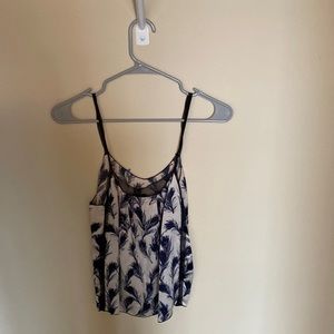 🔴Feather-detailed Slip